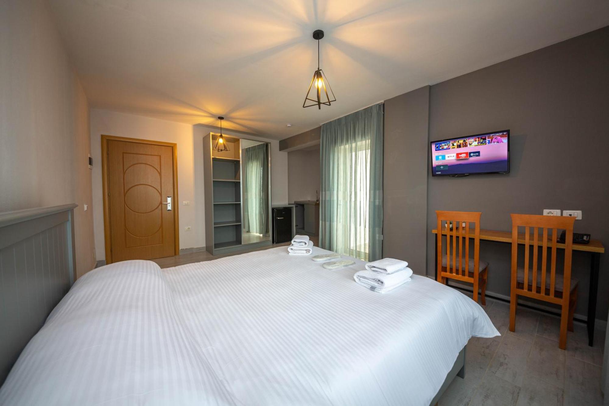 Aerial Hotel & Spa Vlora Kültér fotó