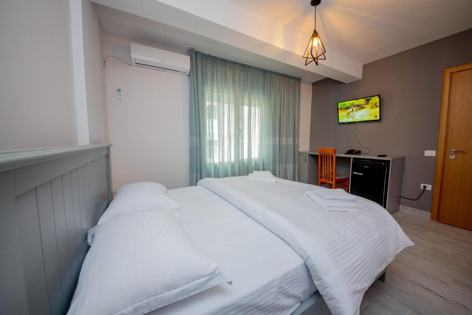 Aerial Hotel & Spa Vlora Kültér fotó